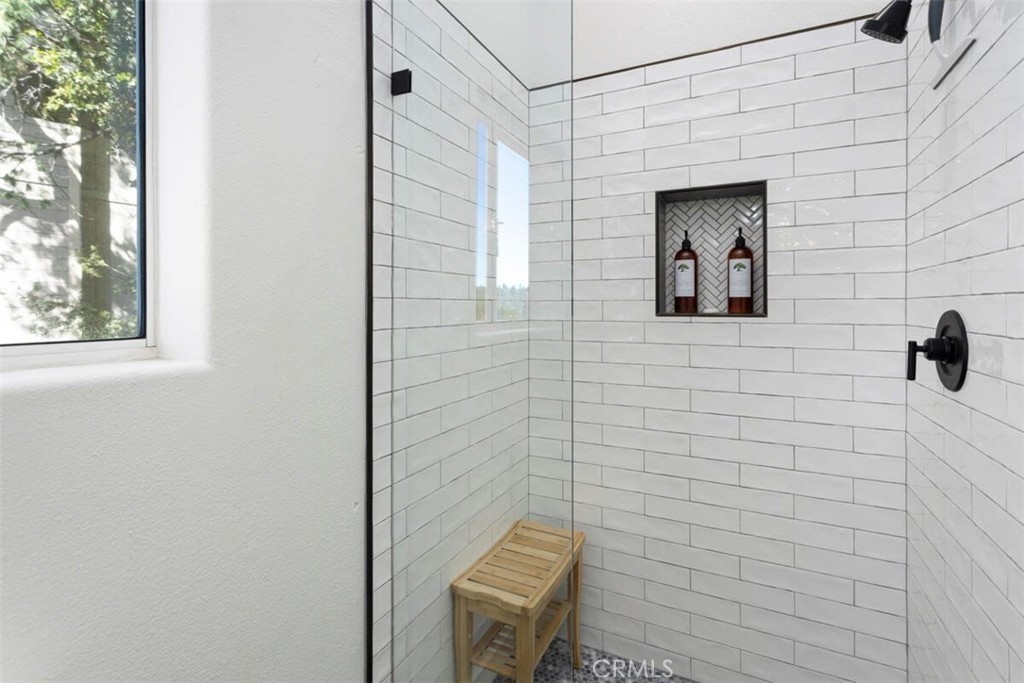 27613 Alpen Drive Property Photo 48