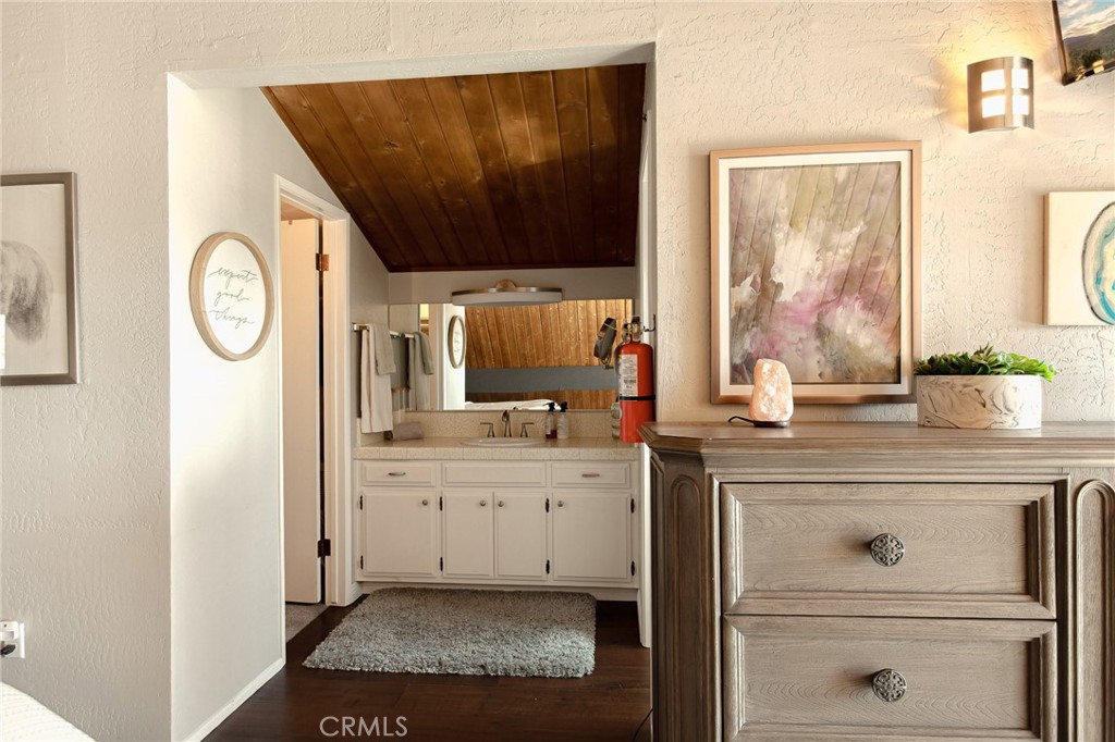 27482 Matterhorn Drive Property Photo 27