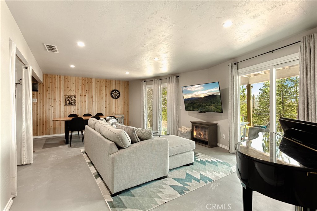 27482 Matterhorn Drive Property Photo 40