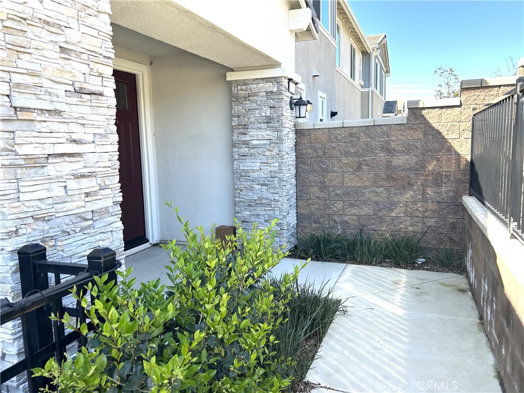 16570 Wyndham Lane 6 Property Photo 1