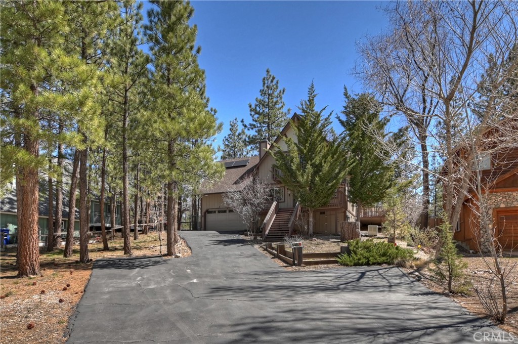 850 Alpenweg Drive Property Photo 3