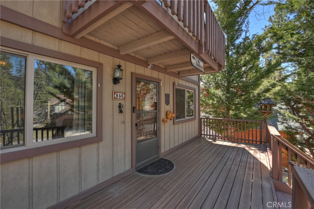 850 Alpenweg Drive Property Photo 4