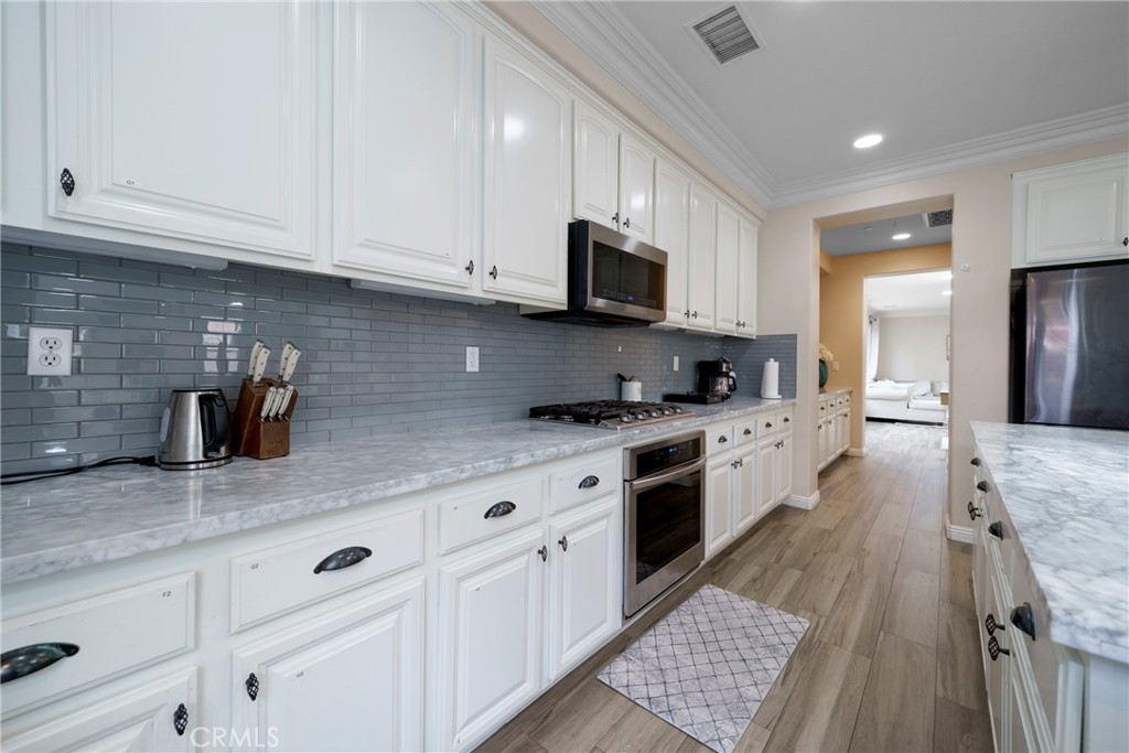 1639 Tivoli Street Property Photo 12