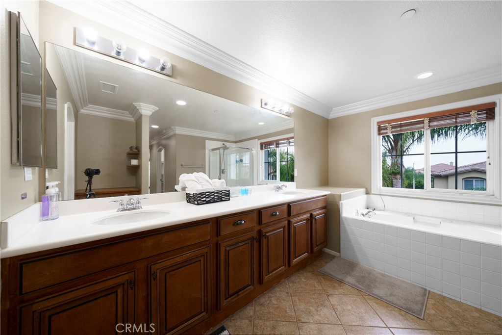 1639 Tivoli Street Property Photo 40