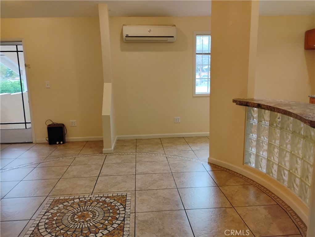 271 Park Avenue Property Photo