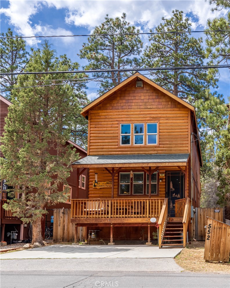 552 Maple Lane Property Photo