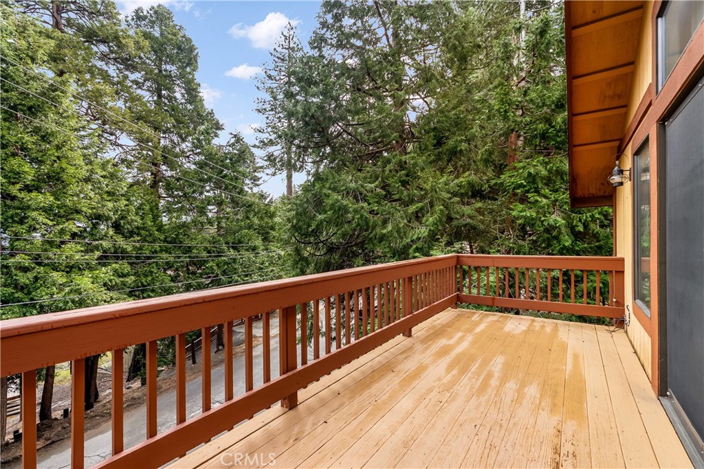 862 Strawberry Peak Road Property Photo 13
