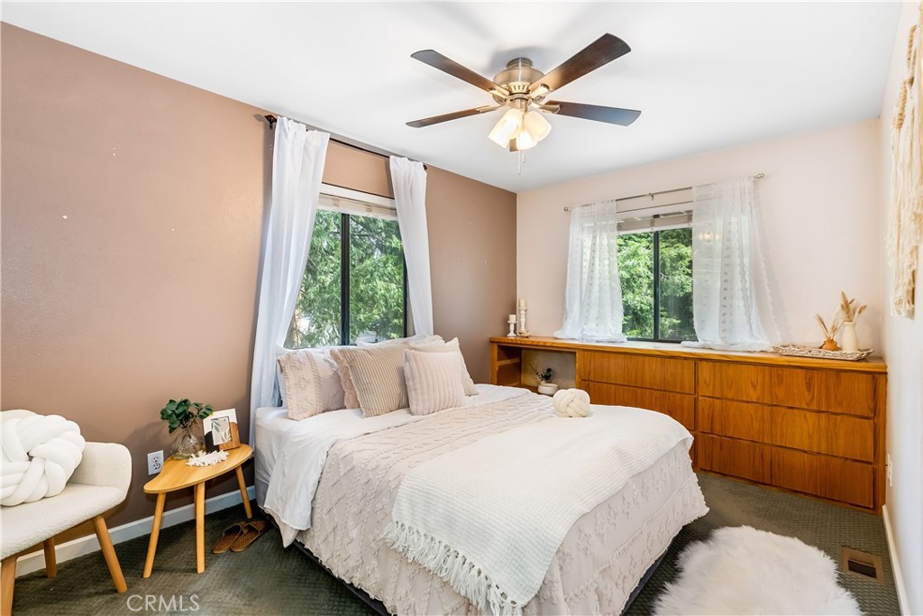 862 Strawberry Peak Road Property Photo 16