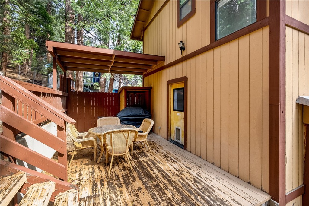862 Strawberry Peak Road Property Photo 25