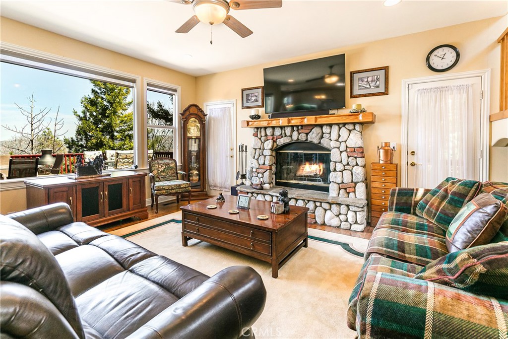 1251 Kodiak Drive Property Photo 4