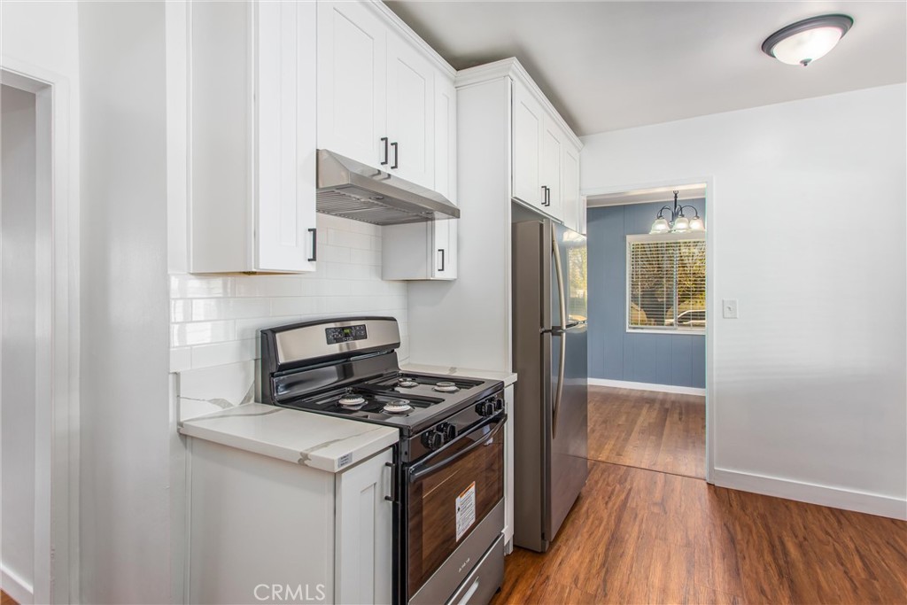 25556 Lynwood Drive Property Photo 15