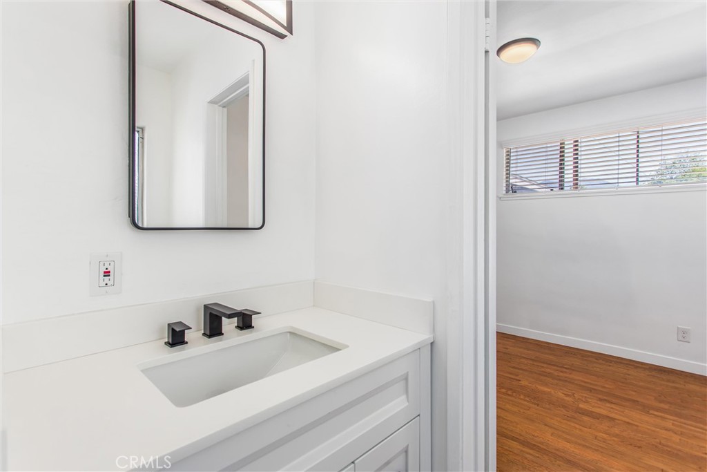 25556 Lynwood Drive Property Photo 18