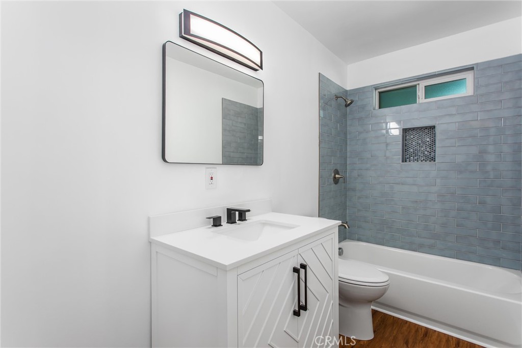 25556 Lynwood Drive Property Photo 21