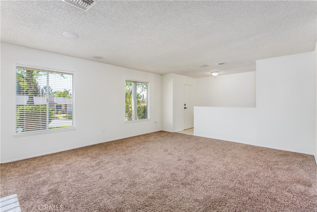 417 Lakeside Avenue Property Photo 6