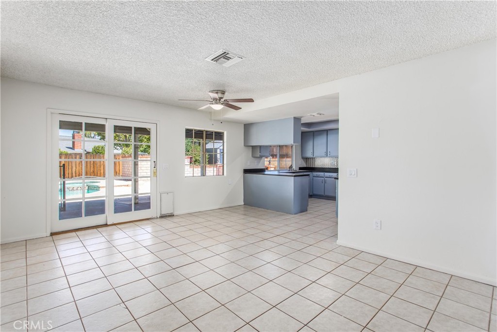 417 Lakeside Avenue Property Photo 12
