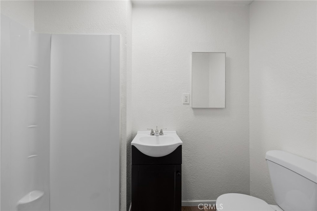 927 Orange Street 6 Property Photo 9