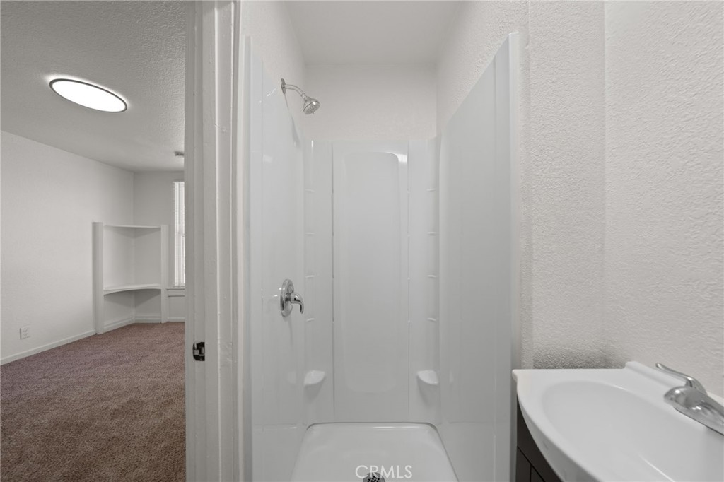 927 Orange Street 6 Property Photo 10