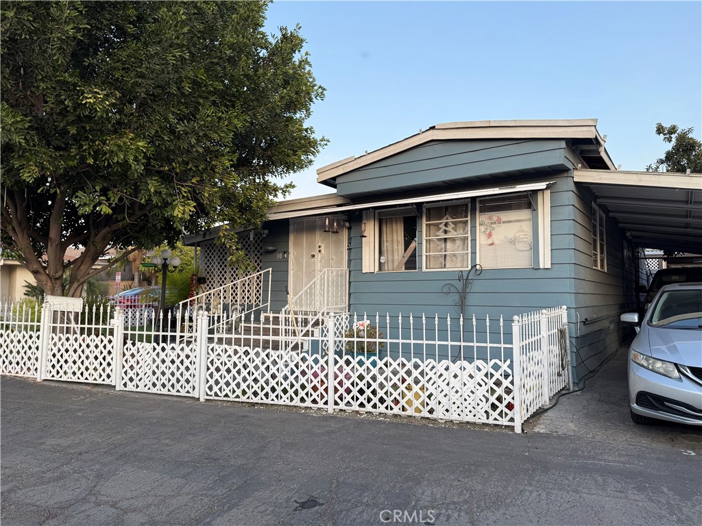 12700 Elliott Ave 30 Property Photo