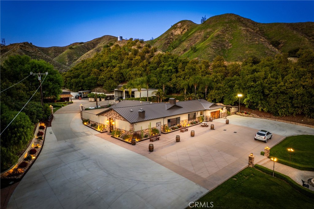 30452 Live Oak Canyon Road Property Photo 3