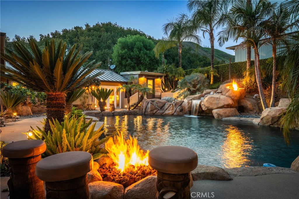 30452 Live Oak Canyon Road Property Photo 10