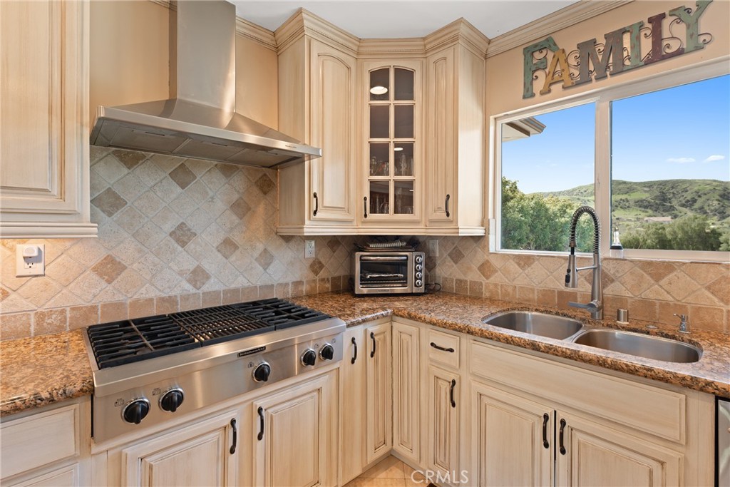30452 Live Oak Canyon Road Property Photo 27