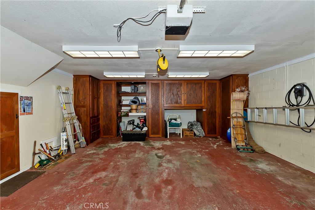 1208 Jungfrau Drive Property Photo 16