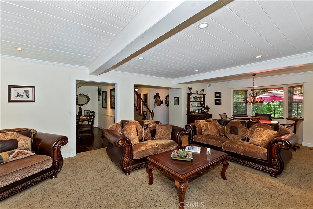 1208 Jungfrau Drive Property Photo 18