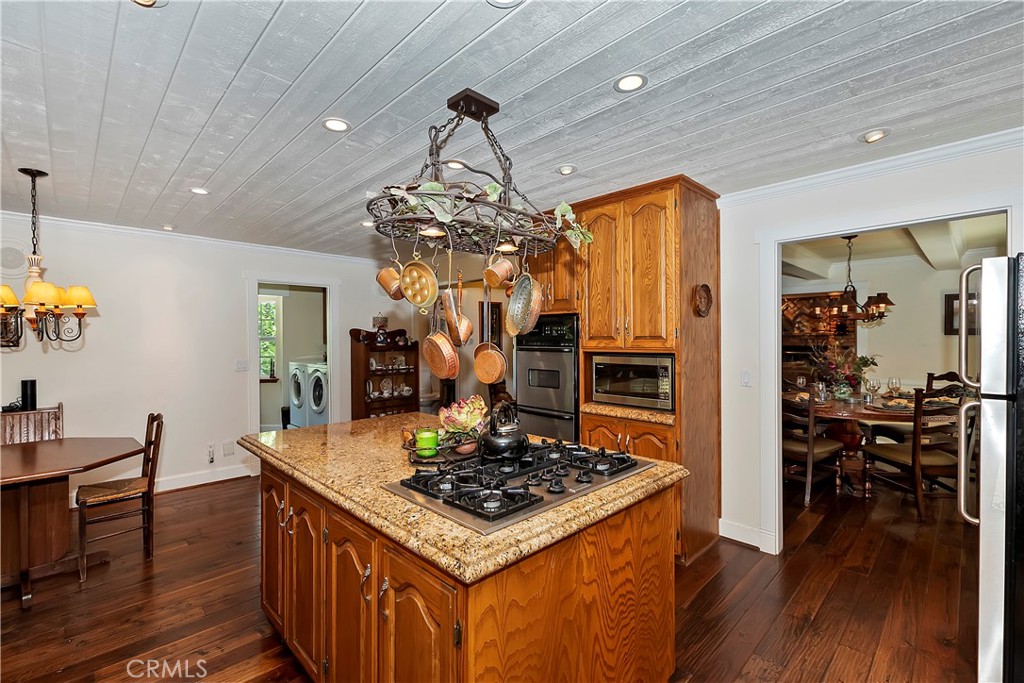 1208 Jungfrau Drive Property Photo 28