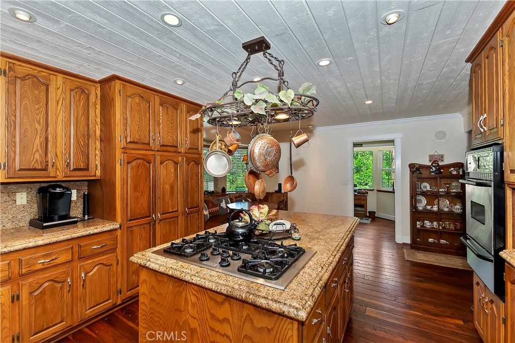 1208 Jungfrau Drive Property Photo 29