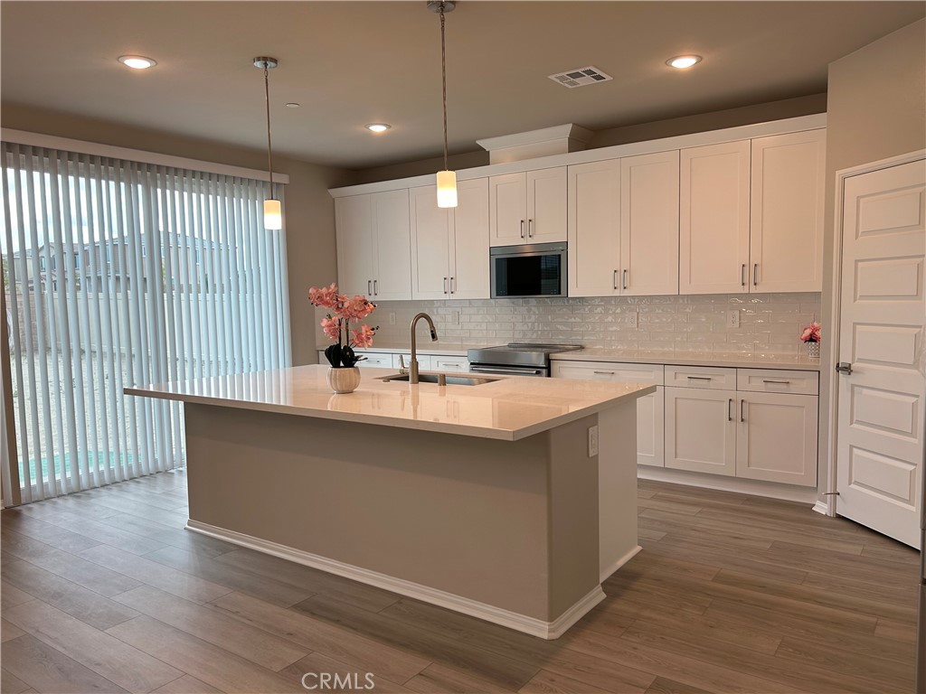 1065 Lumia Circle Property Photo 6