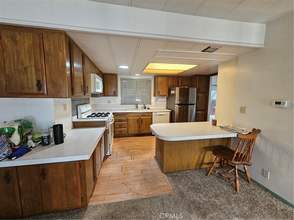 626 N Dearborn Street 201 Property Photo 2
