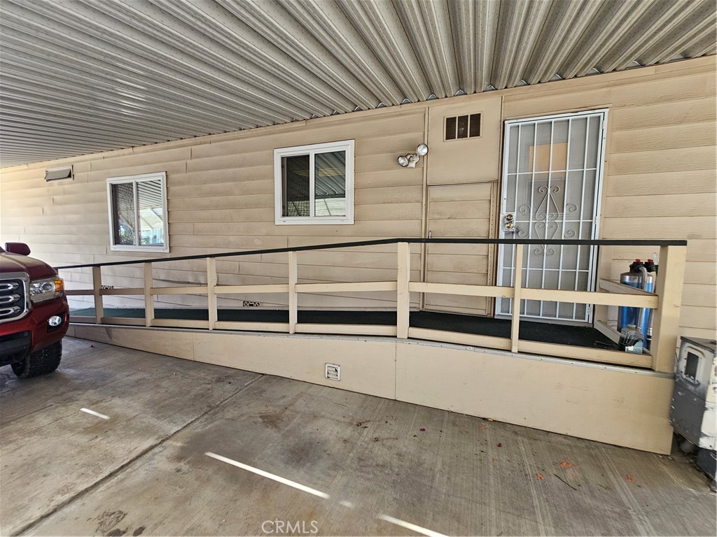 626 N Dearborn Street 201 Property Photo 22