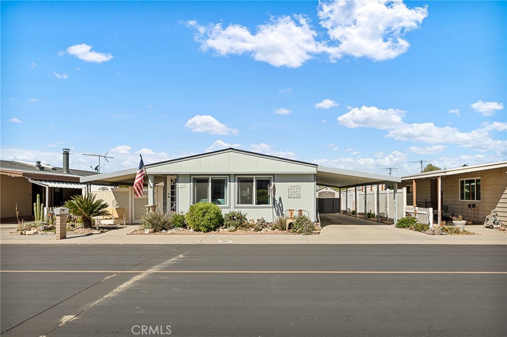 1327 Century Street Property Photo 1