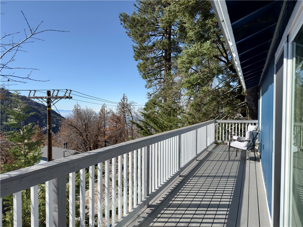 31930 Pine Cone Drive Property Photo 2