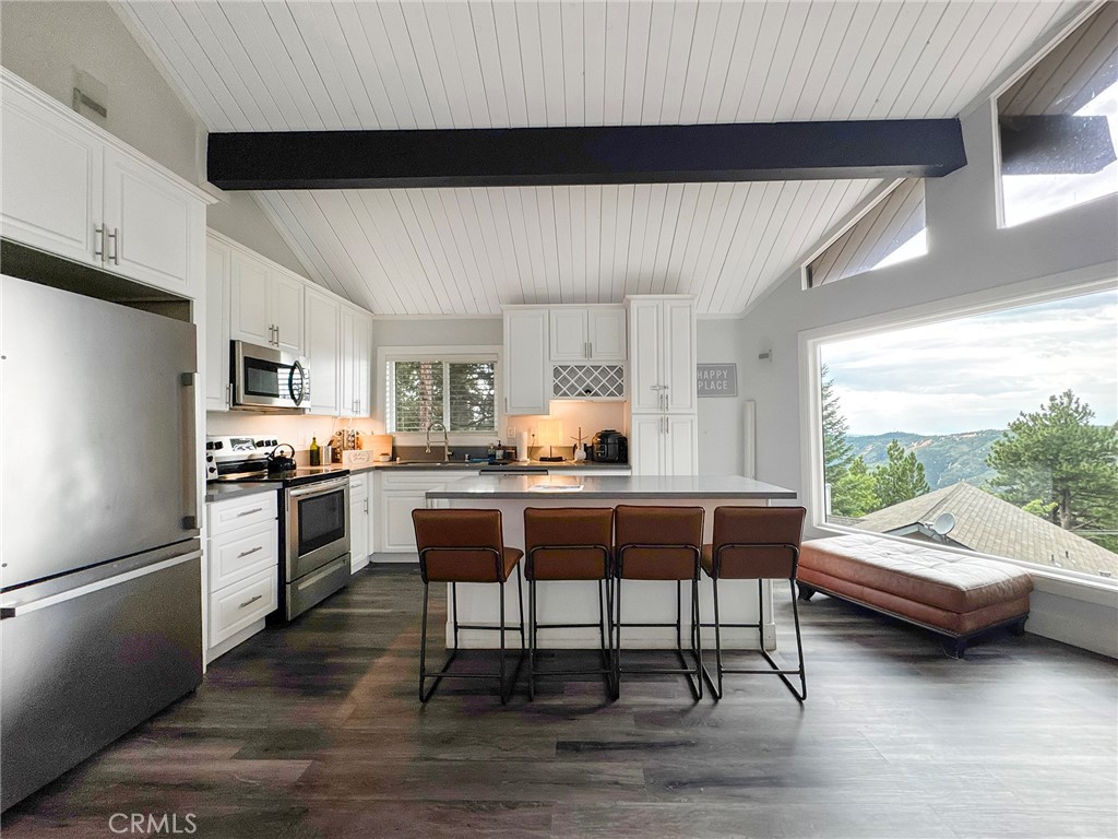 30904 Live Oak Drive Property Photo 8