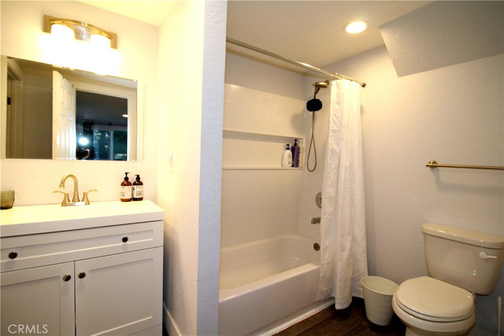 30904 Live Oak Drive Property Photo 17