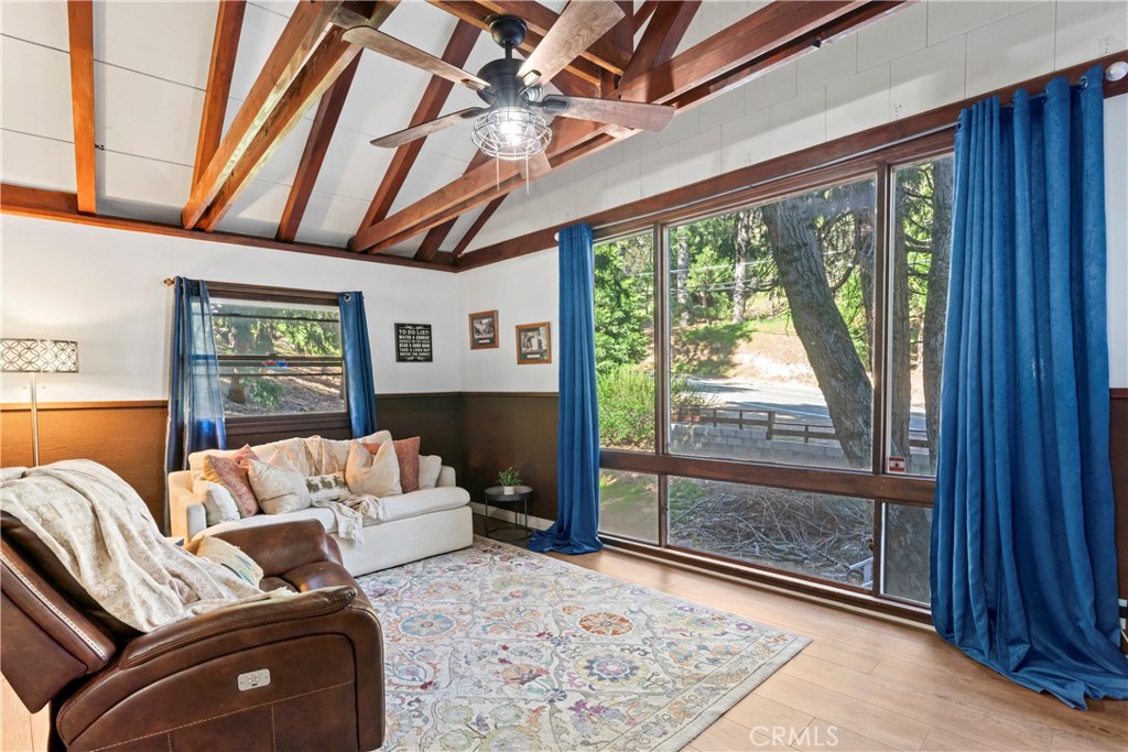 407 Dart Canyon Road Property Photo 6