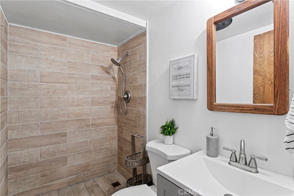 407 Dart Canyon Road Property Photo 19
