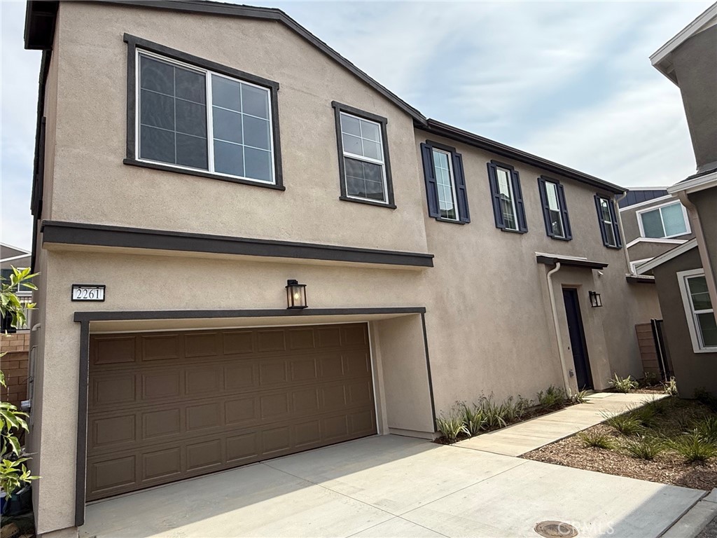 2261 Baldridge Canyon Court Property Photo 1