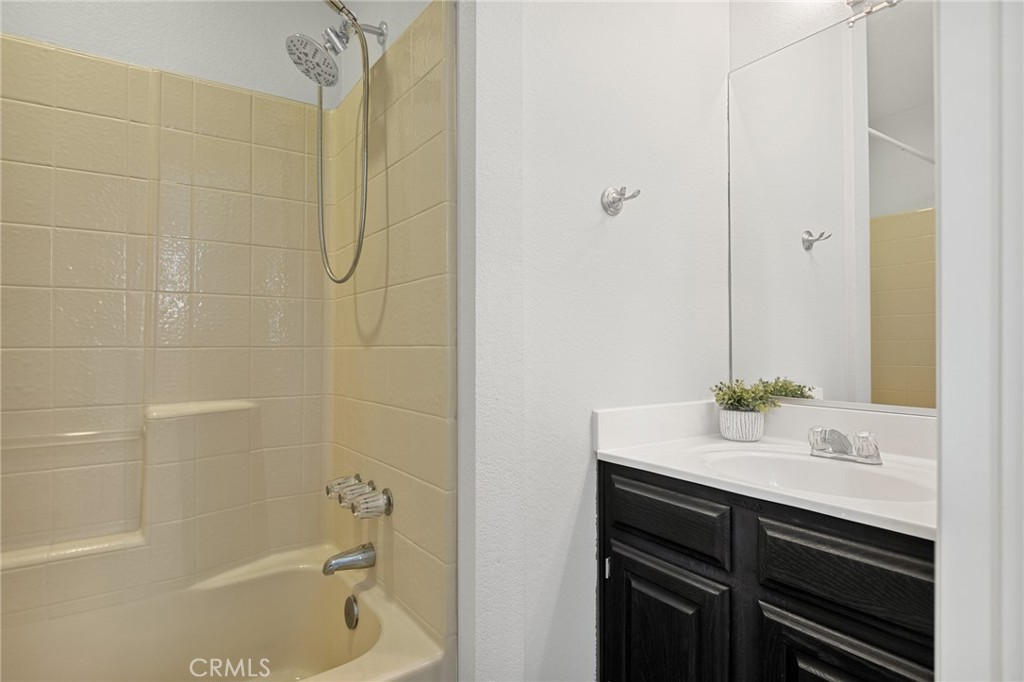 432 Clubhouse Drive Property Photo 22