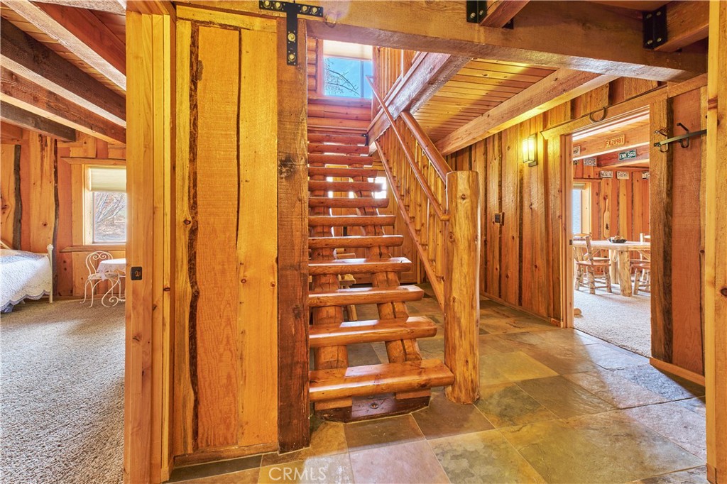 1315 Shasta Court Property Photo 19