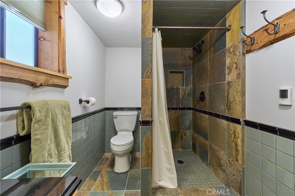 1315 Shasta Court Property Photo 21
