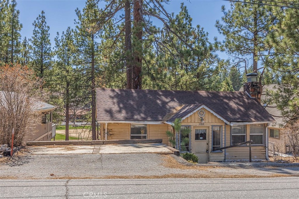 294 Eagle Drive Property Photo 1