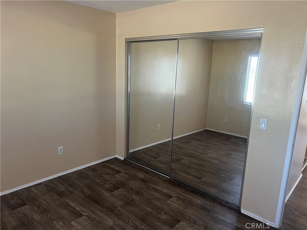 1025 N Tippecanoe Avenue Property Photo 4