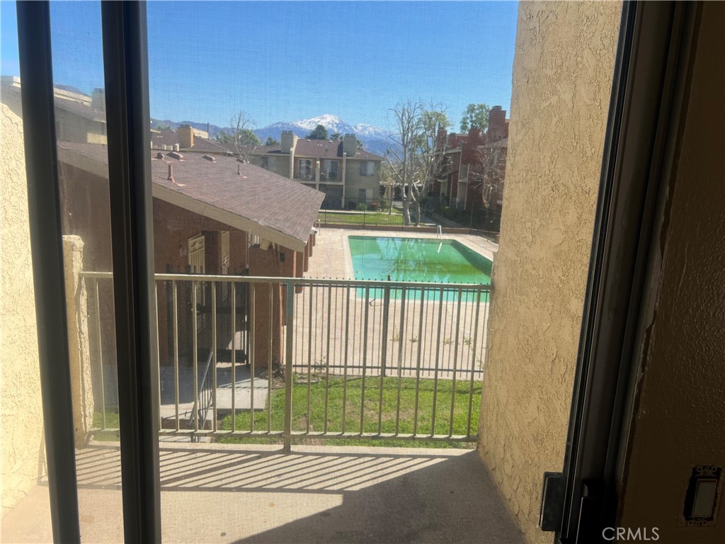 1025 N Tippecanoe Avenue Property Photo 12