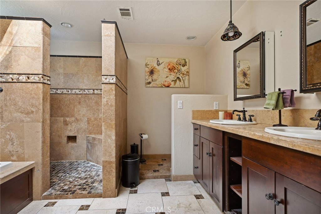 24540 Horst Drive Property Photo 14
