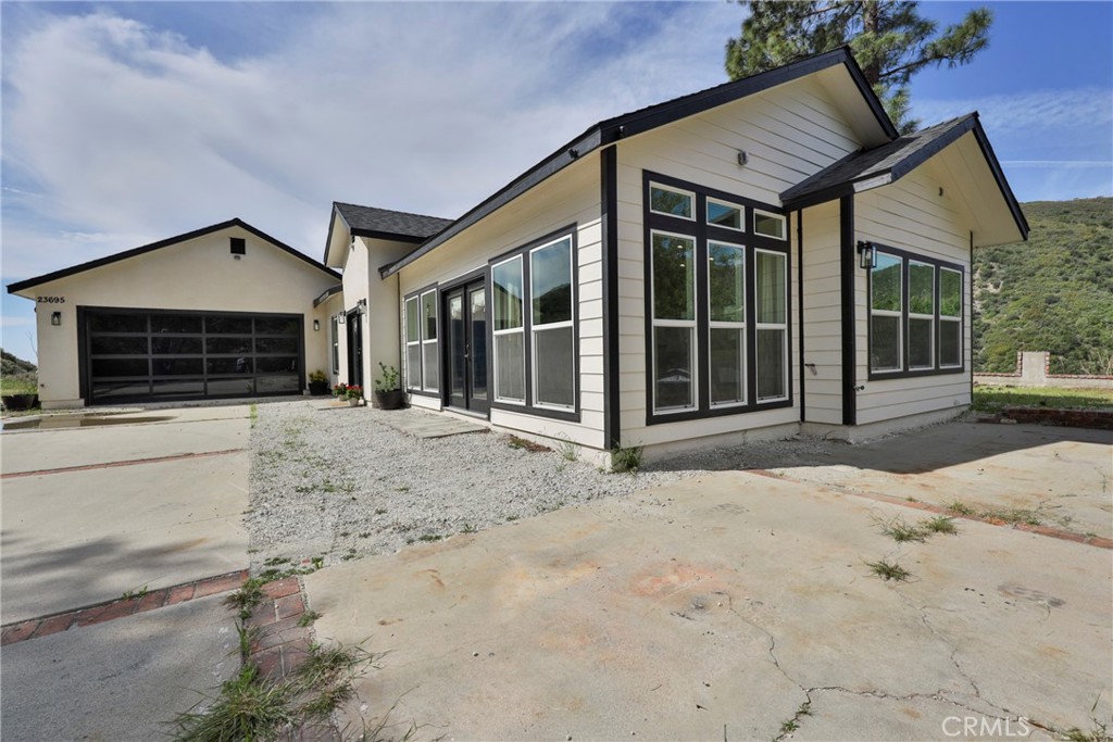 23695 Hillview Road Property Photo 2