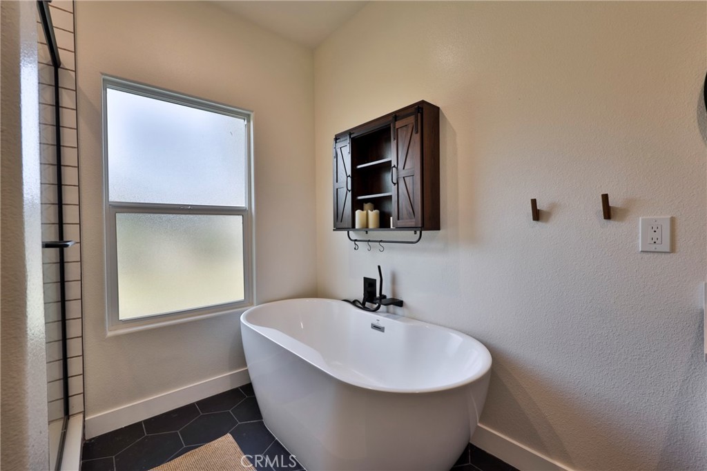 23695 Hillview Road Property Photo 24