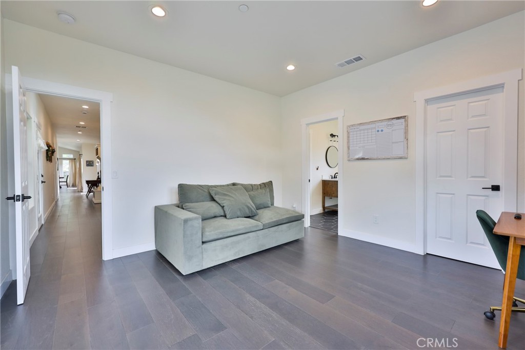 23695 Hillview Road Property Photo 29
