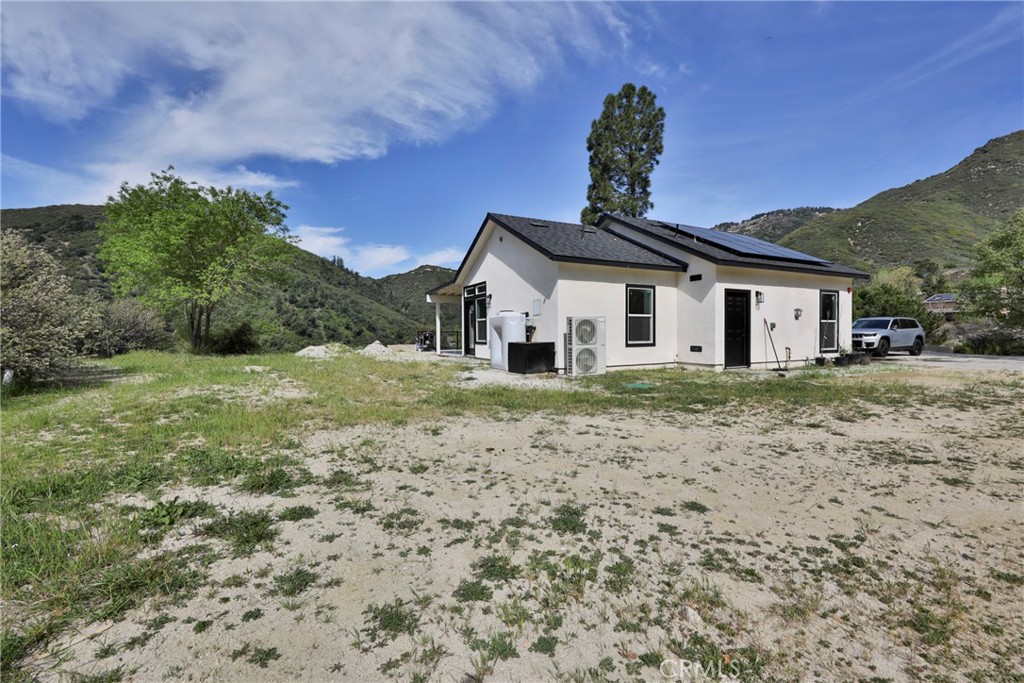 23695 Hillview Road Property Photo 35